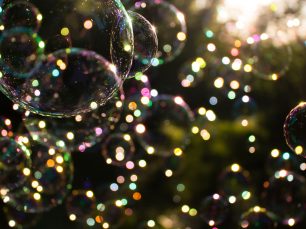 Bokeh Bubbles; © Pixelumina